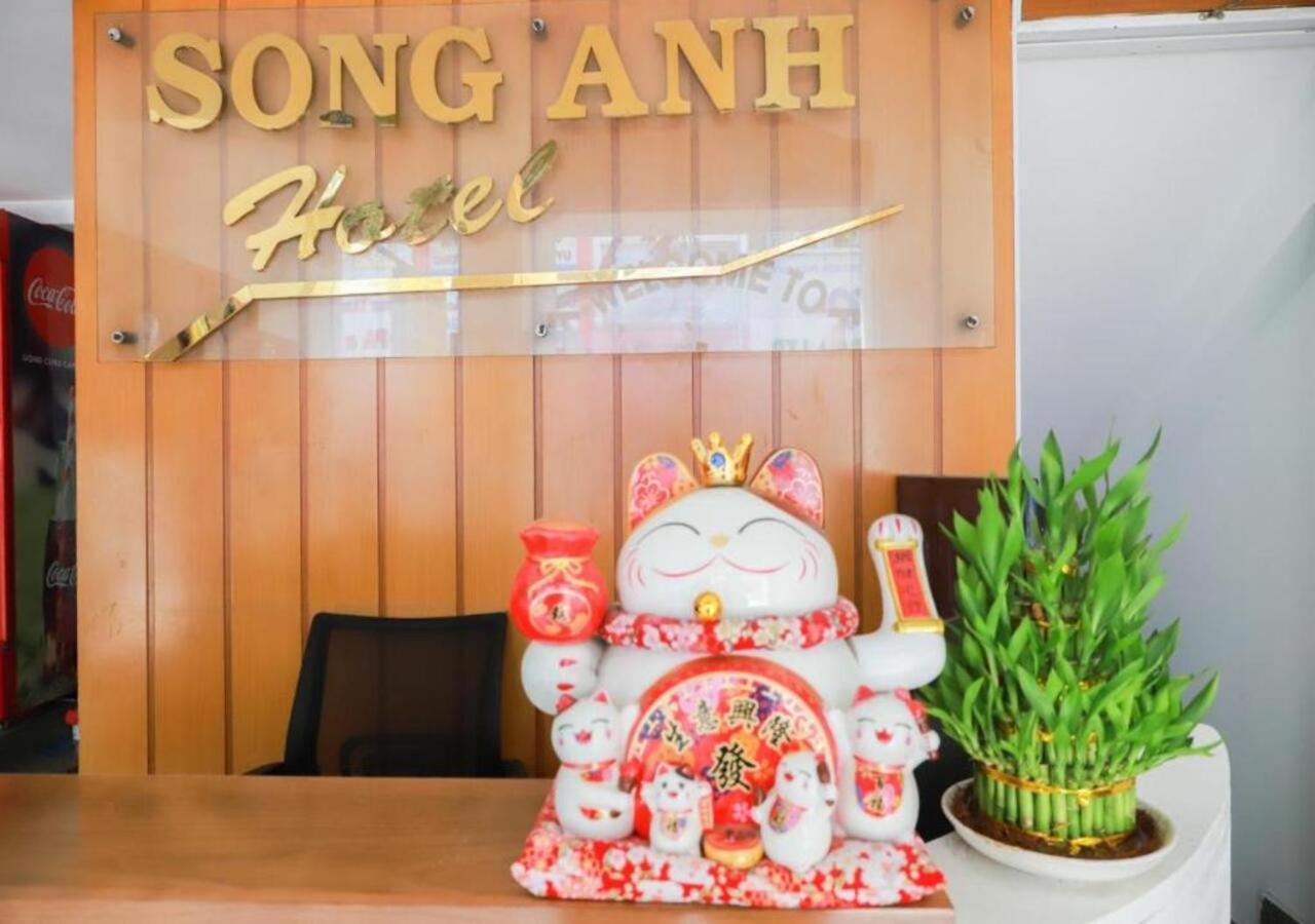 Отель Khach San Song Anh Хошимин Экстерьер фото